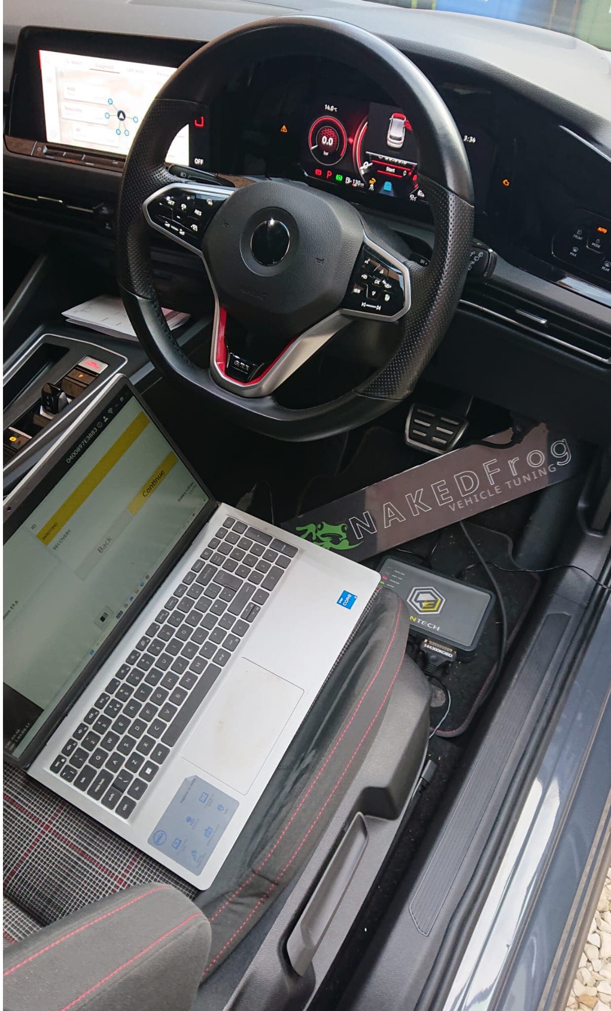 VW Golf GTI ECU remapping in progress